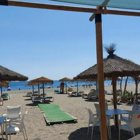 La Noria Playa Sabinillas - Beachfront Apartment *