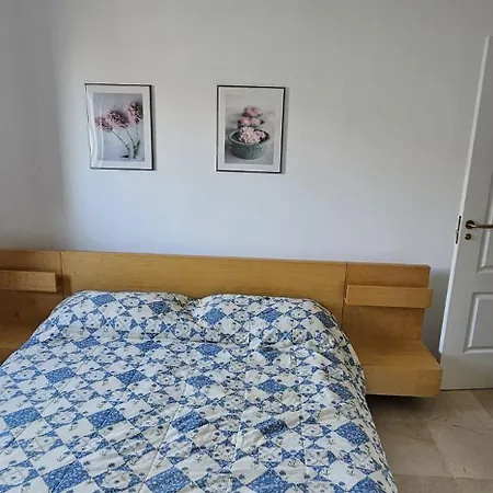 La Noria Playa Sabinillas - Beachfront Apartment *